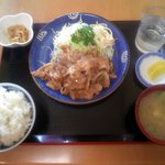 Iimurashokudou - 豚肉のにんにく焼き定食：肉＆ご飯大盛り