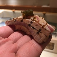 すし岩瀬 - 鰤 炙り握り