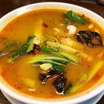 中国料理 壱龍釜 - 麻辣スープ春雨(激辛・赤の麻辣ベーシック3品)