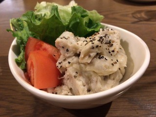 meguro - 里芋とアンチョビのポテトサラダ ¥380
