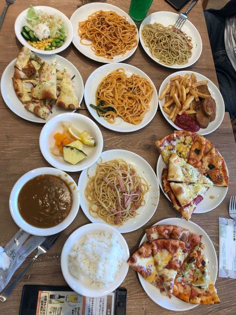 シェーキーズ ららぽーと名古屋みなとアクルス店 Shakey S 東海通 ピザ 食べログ