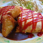 洋食レストラン キッチン･シューラク - オムライスにハッシュドポテトがついてます。