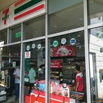 7-Eleven - 