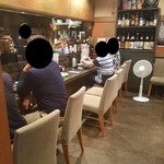 旬菜食彩かべや - カウンター席の様子