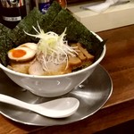 環七ラーメン 周麺 - 【2018.12.12(水)】環七スペシャル(並盛・140g)990円