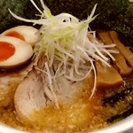 環七ラーメン 周麺 - 【2018.12.12(水)】環七スペシャル(並盛・140g)990円