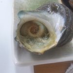 新島水産 - サザエ焼いてます。