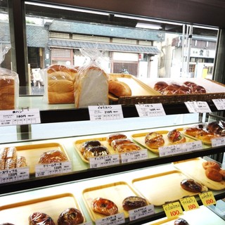 ベーカリーフジノキ_2