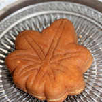 やまだ屋 - 料理写真:チーズクリームもみじ