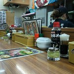 海鮮丼の駅前 - 