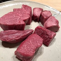 肉割烹 上 - 