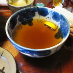 飴源 - 大きなフィンガーボウル(お茶)と、おしぼり