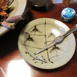 飴源 - 手元には、かにフォーク