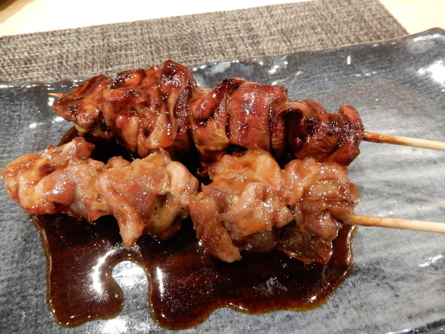 炭火焼鳥とりすけ 中田/焼鳥 [食べログ]