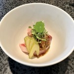 イチリン ハナレ - 鰤 玉ねぎと黒酢のソース1