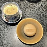 イチリン ハナレ - 紹興酒のアイス最中＆コーヒー