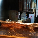 波浮港 - 明日葉を揚げると油が凄まじいのだが、
      写真に撮ると全く見えん。