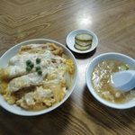 仙龍 - カツ丼（並・スープ・お新香付き）