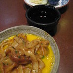 料亭 金鍋 - 牛鍋の後は、きしめん、奥は、天ぷら