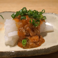 うなぎ 目白ぞろ芽 - イカの酒盗和え