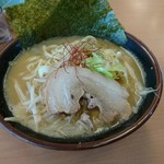 Takumiya - 味噌ラーメン 800円