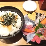 いきいき亭 - いきいき亭丼(2000円)