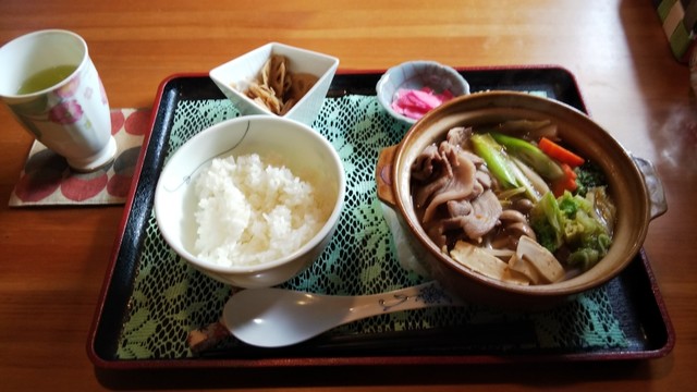 一縁工房 わらび - 新月（食堂）の写真