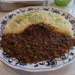 カレーの店 マボロシ - 【2011.10　再訪】　キーマカレー880円+大盛100円