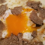 フレイズ フェイマス ピッツェリア - 「トリュフ ピッツァ」　Truffle pizza