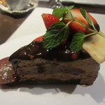 日本料理 TOBIUME - バースディケーキをおすそ分け