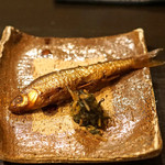 Tsuchiya - 八寸　　モロコの煮付け と 蕪の葉っぱとじゃこの佃煮 