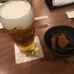 炉ばた炭焼き 膳 - エビスとお通し