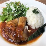 ローカルダイナー テラスバー ヴァルニコ - 日替わりランチ