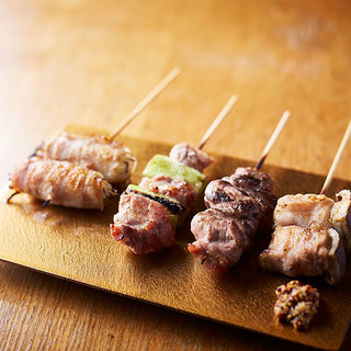 高級備長炭で焼き上げた焼鳥