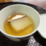 心根 - 煮物　大根、人参、干し椎茸　干し貝柱出汁