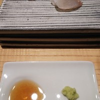 鮨 巳之七 - 手前が煎り酒！
