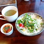 K's cafe - サラダ、スープ、プチグラタン