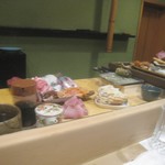 うを徳 - 鮨ネタ準備完了。蟹はもう平らげました。