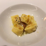 SALONE 2007 - Espressione/ 表現 アニョロッティ・玉葱・アマレッティ