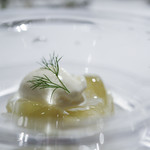 イル コラッツィエーレ - リコッタチーズのジェラート シャインマスカットとマラスキーノのジュレと共に☆