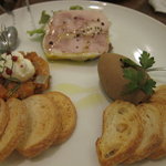 クレメンティア - レバーパテ等前菜3種