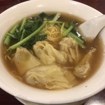 栄華楼 天王洲アイル店 - ワンタン麺