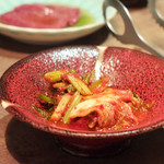 肉ト小料理 馴れうし - キムチ