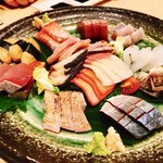 かゆう美酒美食 - 刺し盛り様鯨アレンジバージョン！！