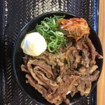 カルビ丼とスン豆腐専門店 韓丼 - 