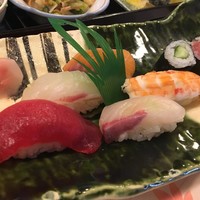 すし処 初音 - 