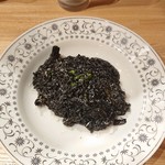 生パスタ専門店 レヴァーロ - イカ墨リゾット
