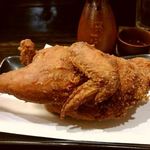 居酒屋 みえ蔵 - 雛鳥の半身揚げ