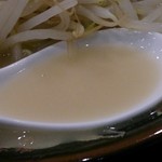 火山食堂 - 山形G系タンメンのスープ