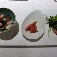 ザ・ガーデン・プレイス 蘇州園 - 旬の素材を使った前菜の盛り合わせ